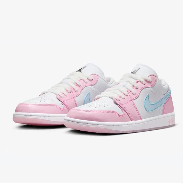 Picture of WMNS Air Jordan 1 LOW PRM